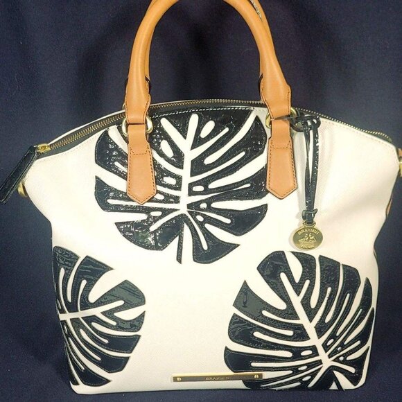 2 PC. BRAHMIN LARGE DUXBURY MONACO WHITE/BLACK SHOULDER BAG PURSE-SURI WALLET - Picture 2 of 12